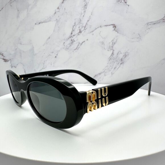 New MIU MIU Sunglasses - Picture 5 of 16
